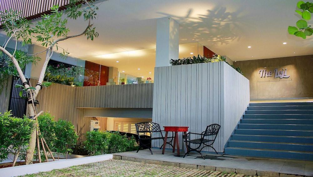 Zen Rooms Patra Kuningan Syariah Джакарта Екстер'єр фото