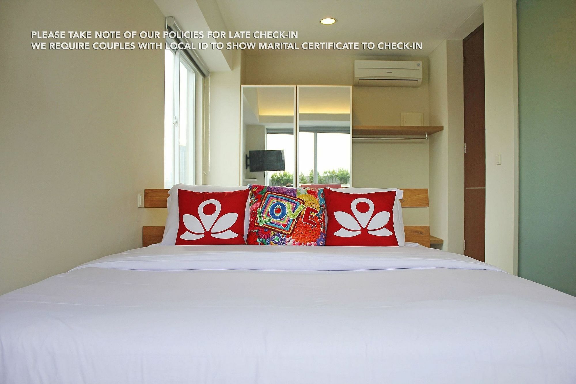 Zen Rooms Patra Kuningan Syariah Джакарта Екстер'єр фото